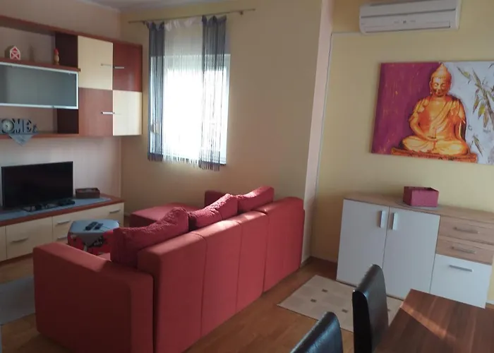 Cozy Apartment Edvin In Medulin
